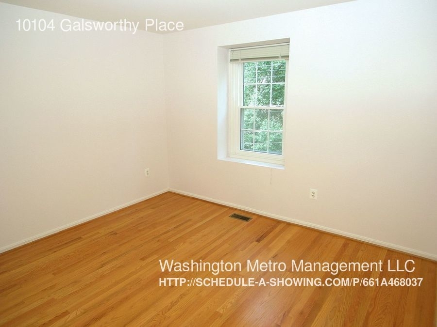10104 Galsworthy Place - Photo 14