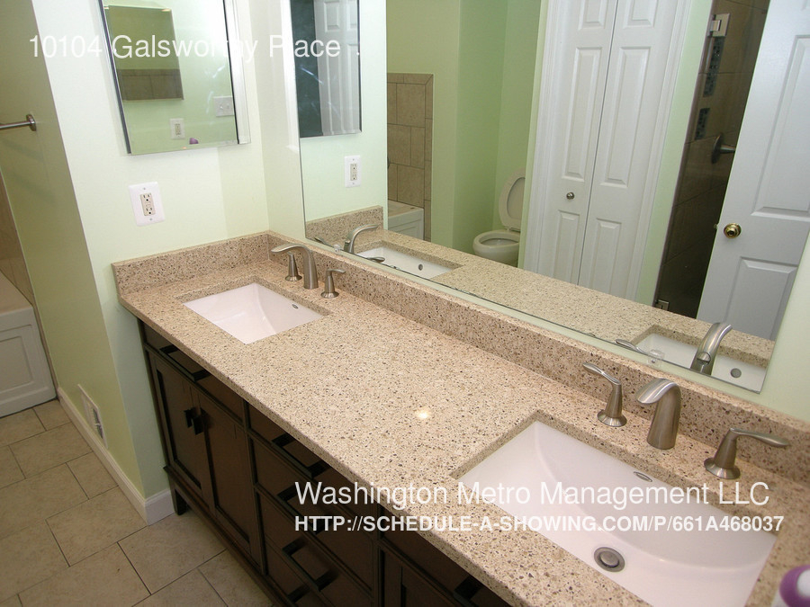 10104 Galsworthy Place - Photo 8