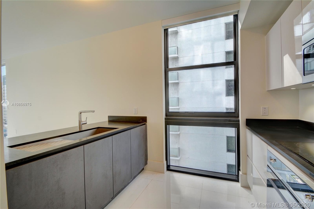 1010 Brickell Ave - Photo 8