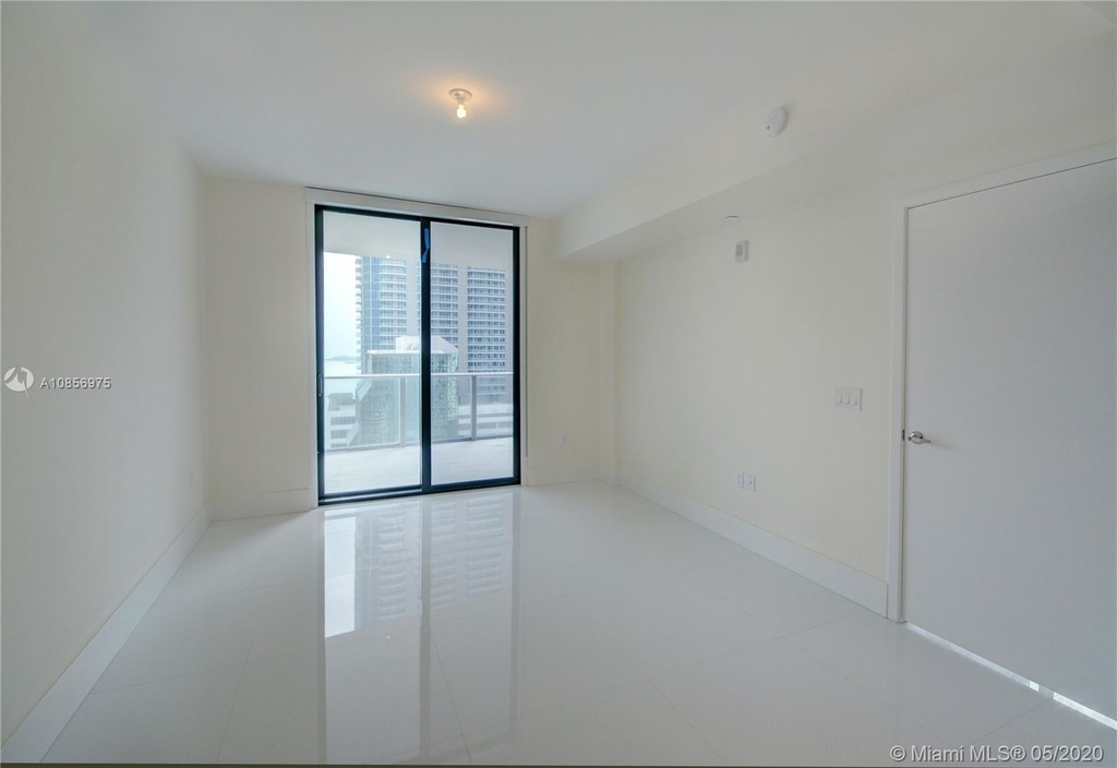 1010 Brickell Ave - Photo 11