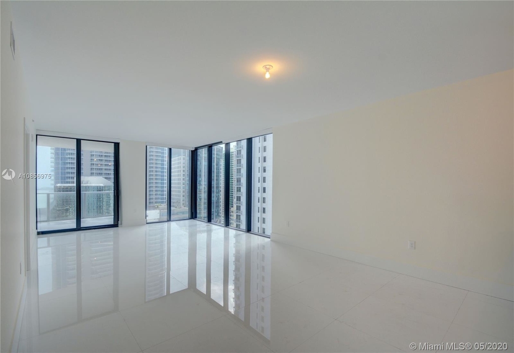 1010 Brickell Ave - Photo 2