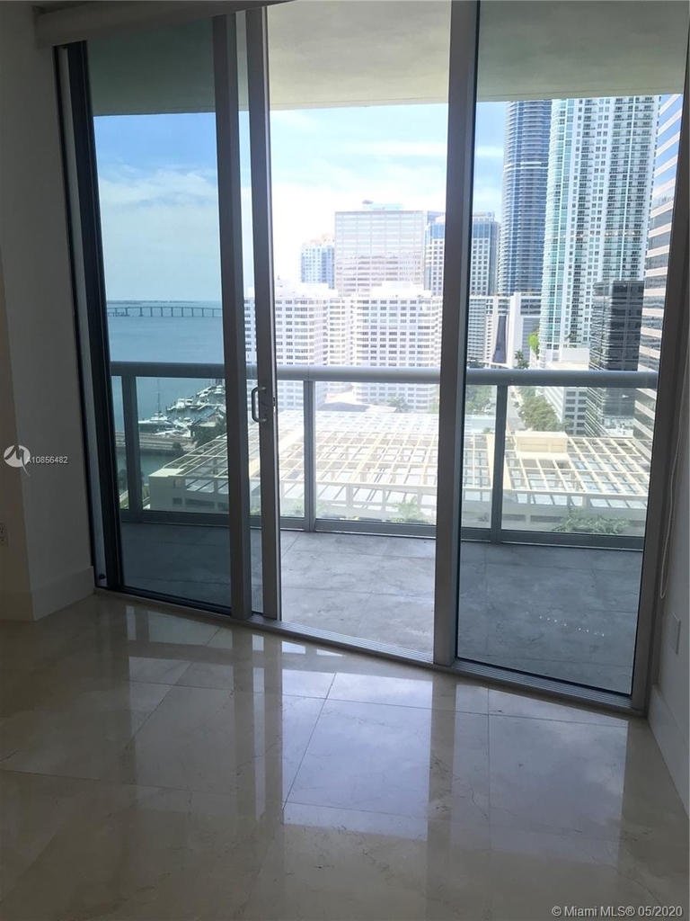 495 Brickell Ave - Photo 2