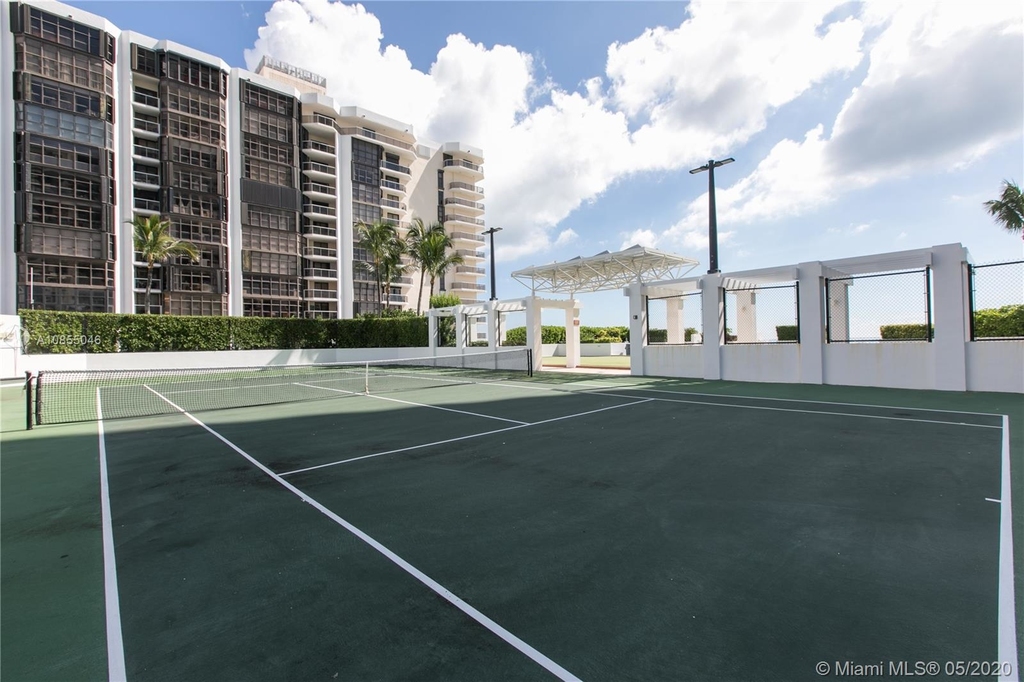 6365 Collins Ave - Photo 48