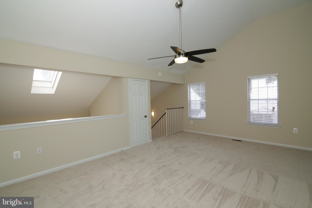 8809 Sugarwood Lane - Photo 31