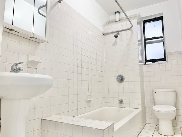 600 West 157th Street - Photo 5