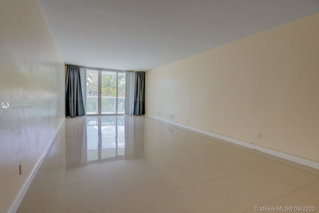 19370 Collins Ave - Photo 14