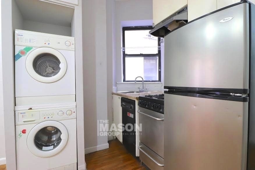 66 West 109th Street - Photo 1