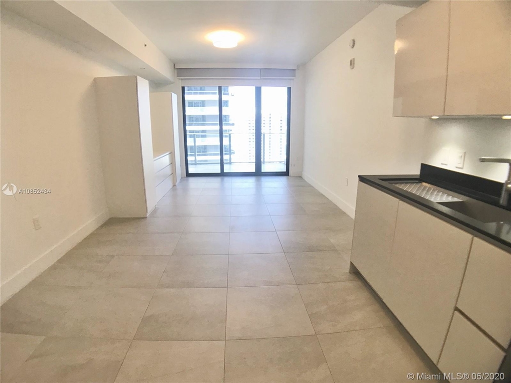 1010 Brickell Av - Photo 6