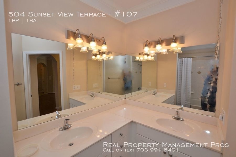 504 Sunset View Terrace - Photo 13