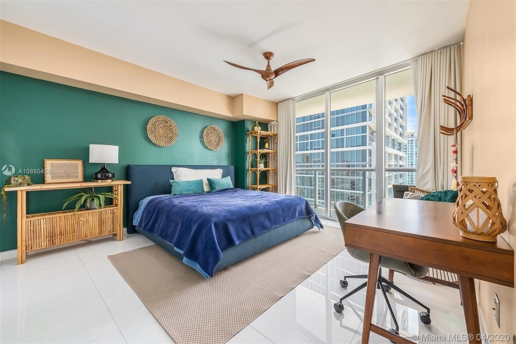 485 Brickell Ave - Photo 2