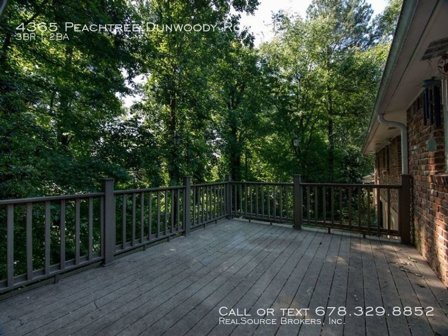 4365 Peachtree Dunwoody Road Ne - Photo 15