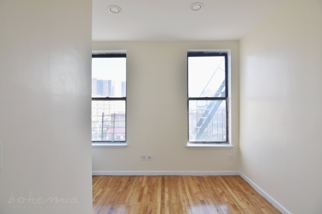 2492 Adam Clayton Powell Jr Boulevard - Photo 3