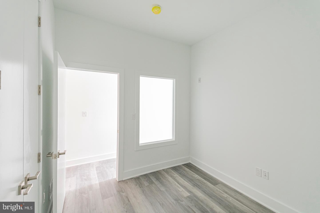 1520 South Street - Photo 12