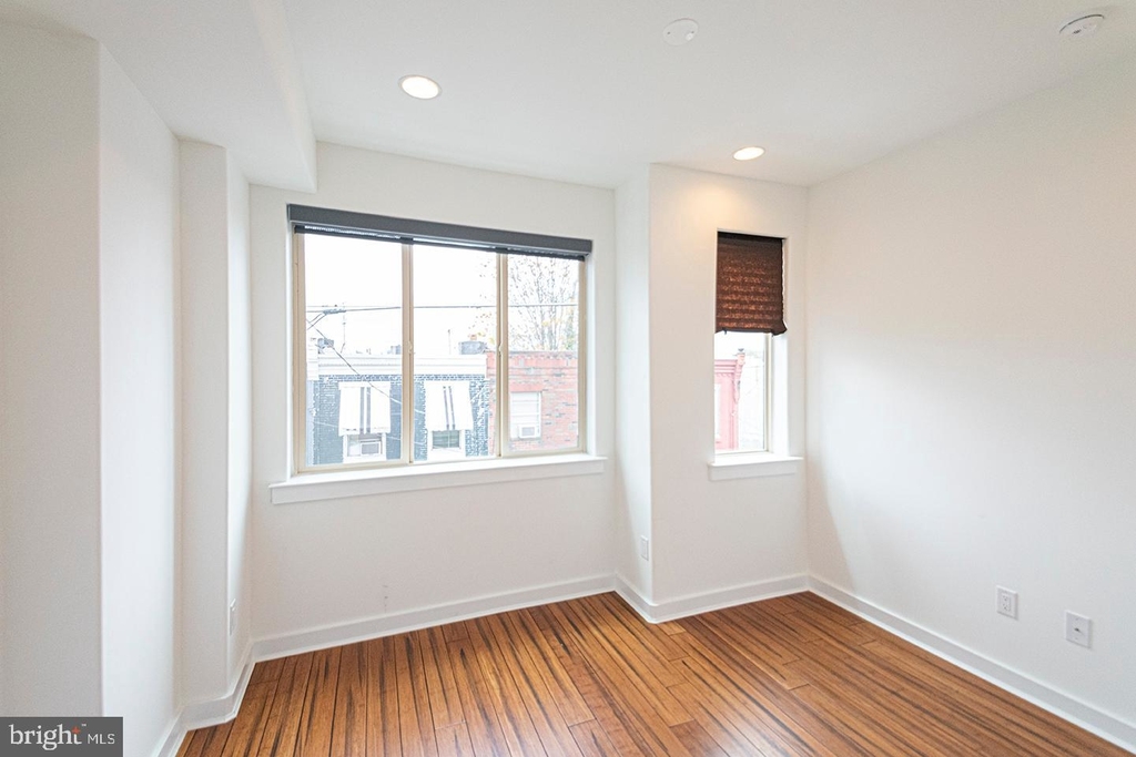 2049 Sigel Street - Photo 19