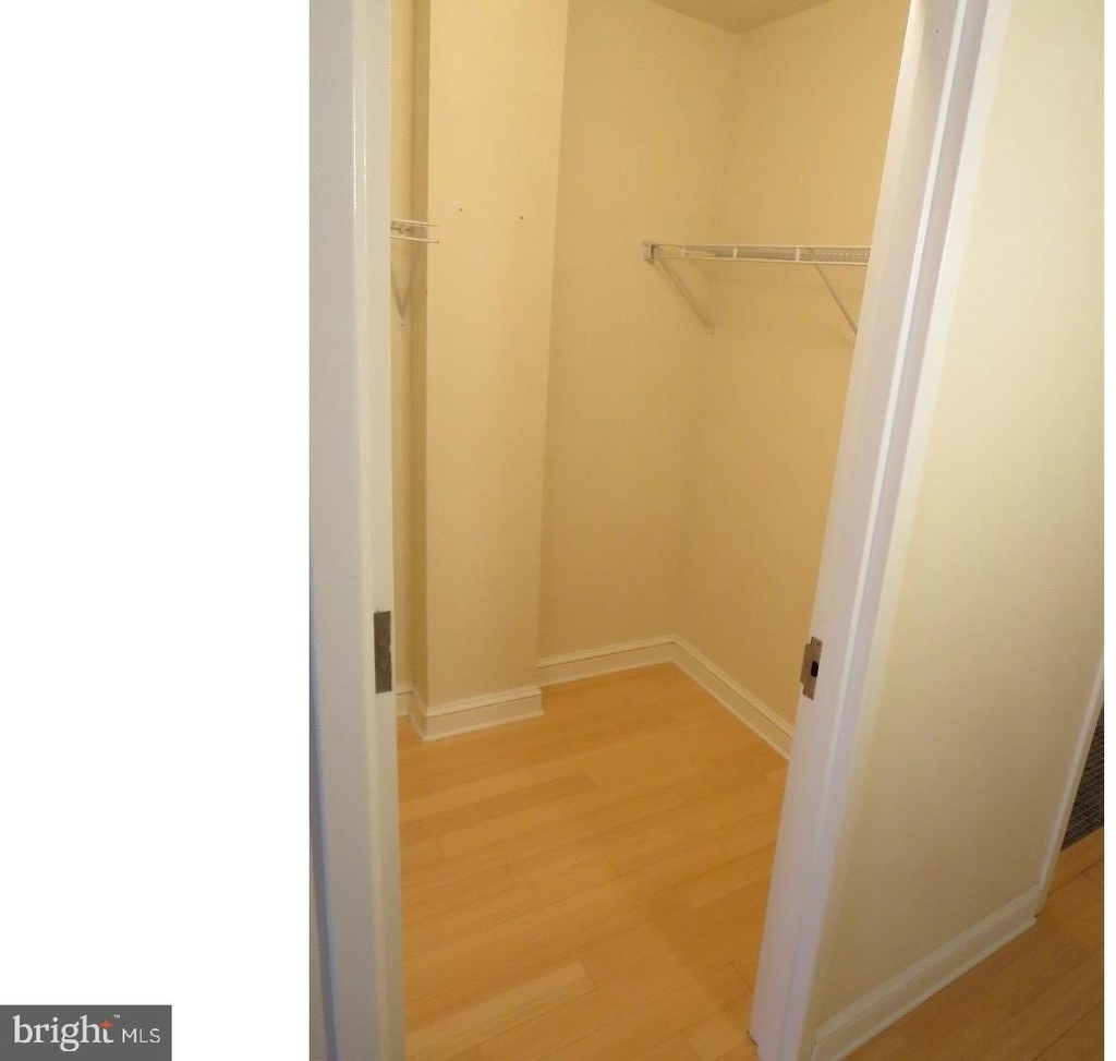 126 Chestnut Street - Photo 7