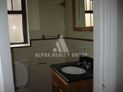 58 Queensberry St. - Photo 1