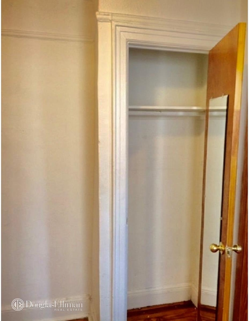 242 East 79th Street - Photo 1