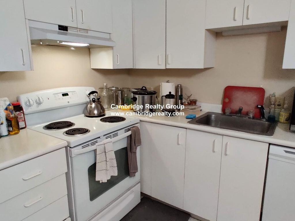 16 Elmer St. - Photo 2