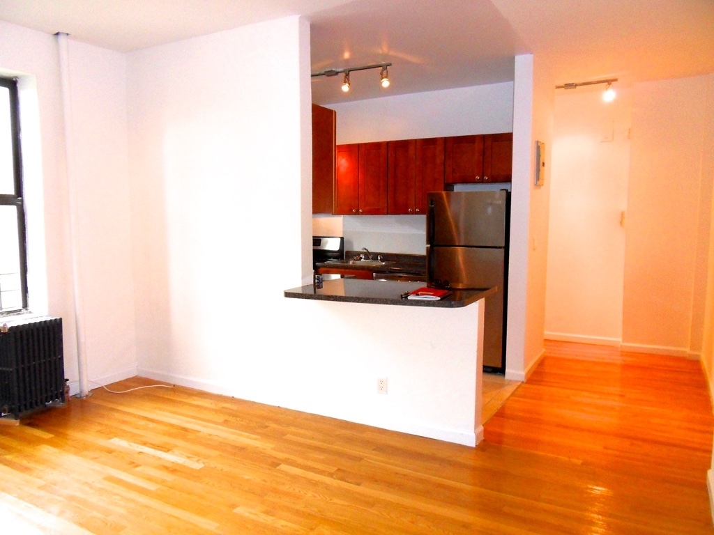 286 Eastern Parkway - Photo 1