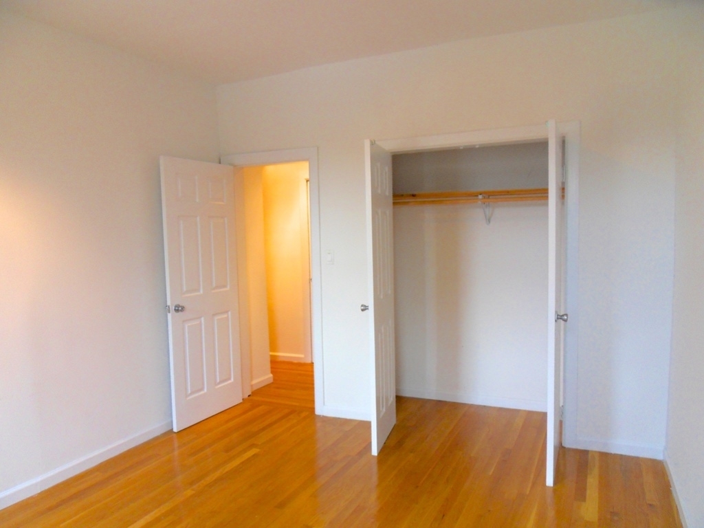 286 Eastern Parkway - Photo 5