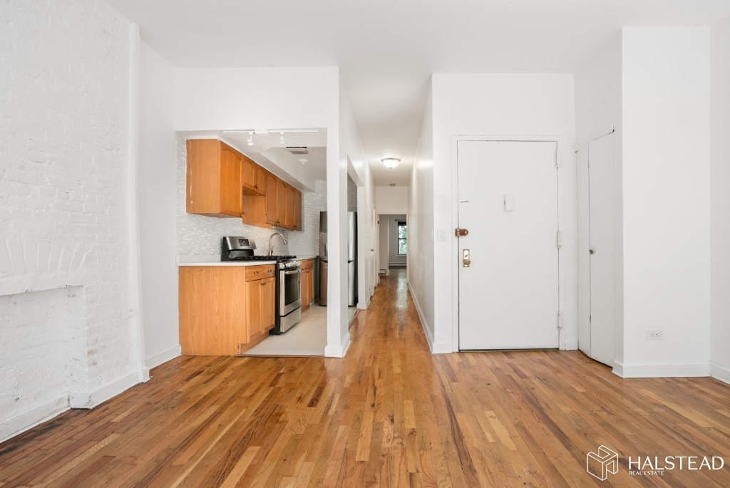 507 West 150th Street - Photo 2