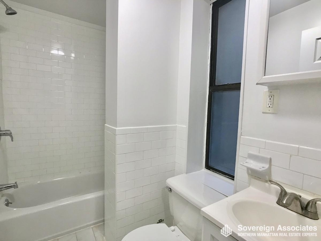 539 West 49th Street - Photo 1