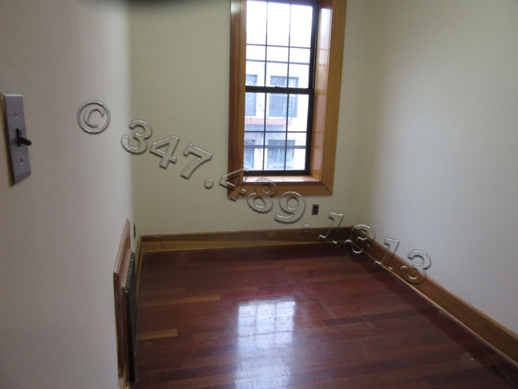 140A Lexington Ave. Brooklyn NY  - Photo 5