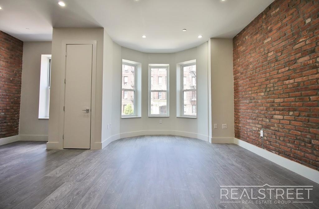 2517 Bedford Ave. - Photo 1