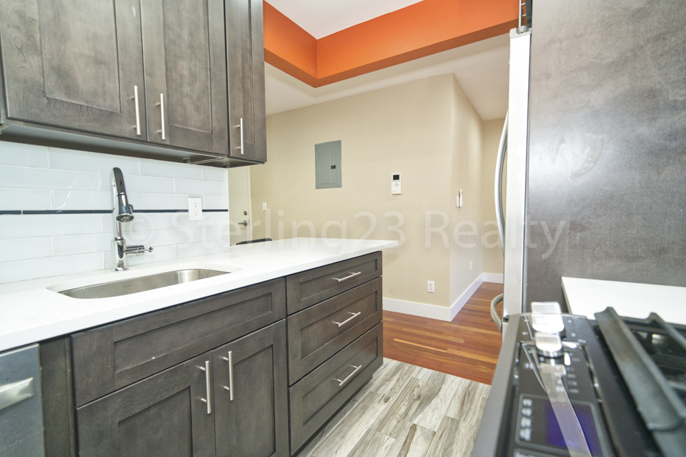 21-8 Steinway Street - Photo 2