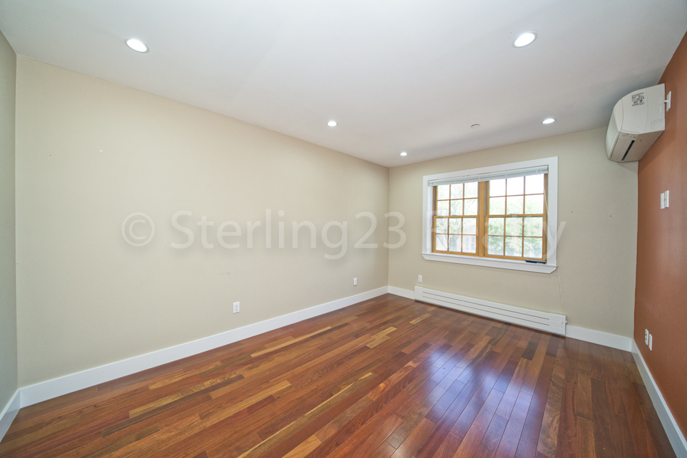 21-8 Steinway Street - Photo 2