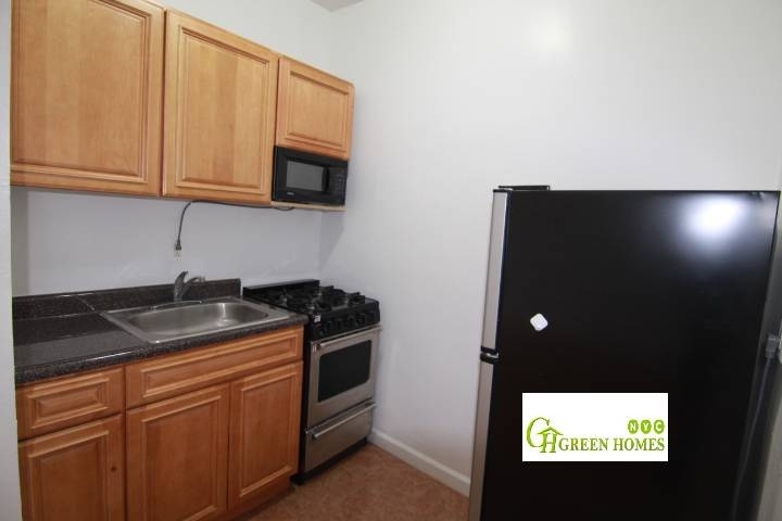 315 East 108th Street - Photo 2