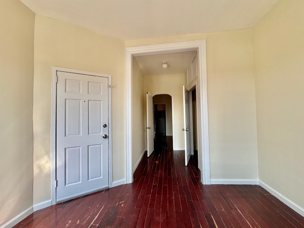 65 Wyckoff Avenue - Photo 4
