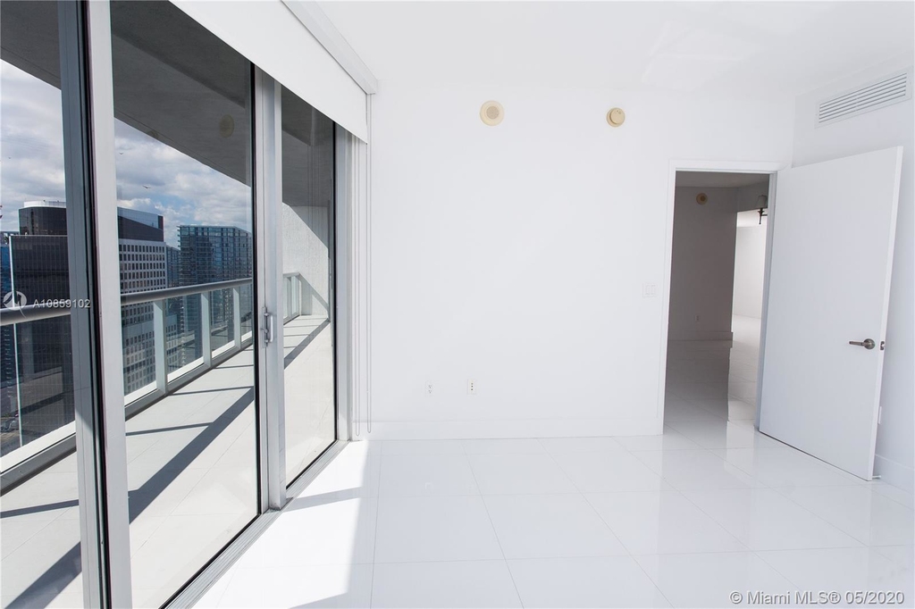 495 Brickell Ave - Photo 7