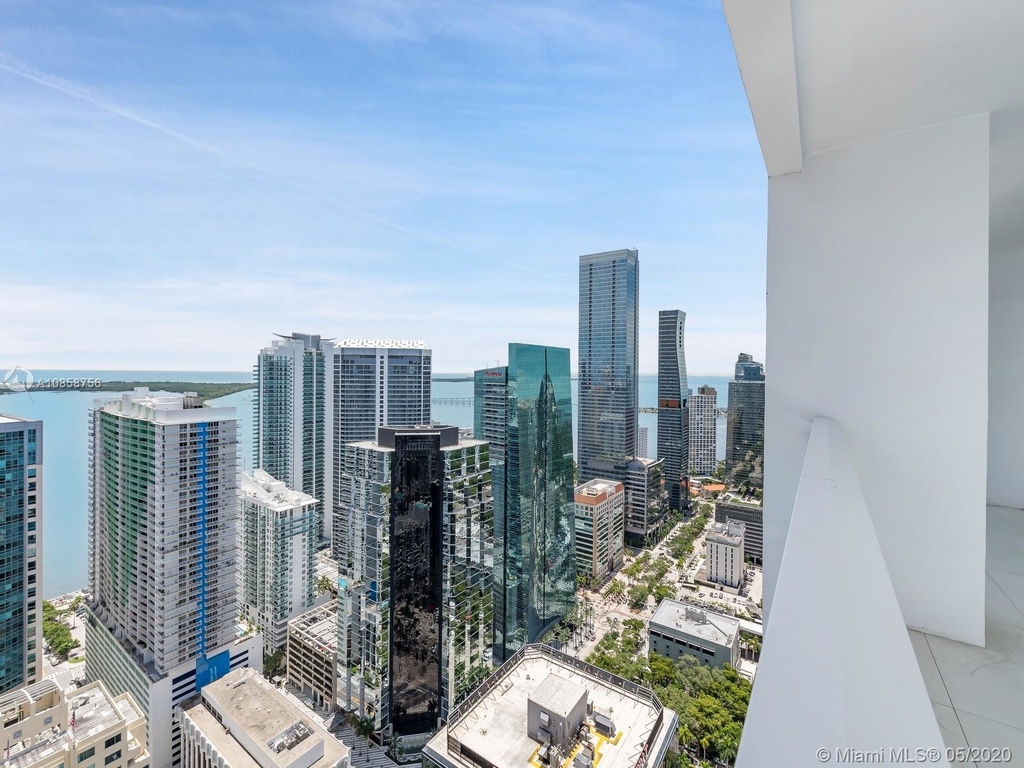 1080 Brickell Ave - Photo 19