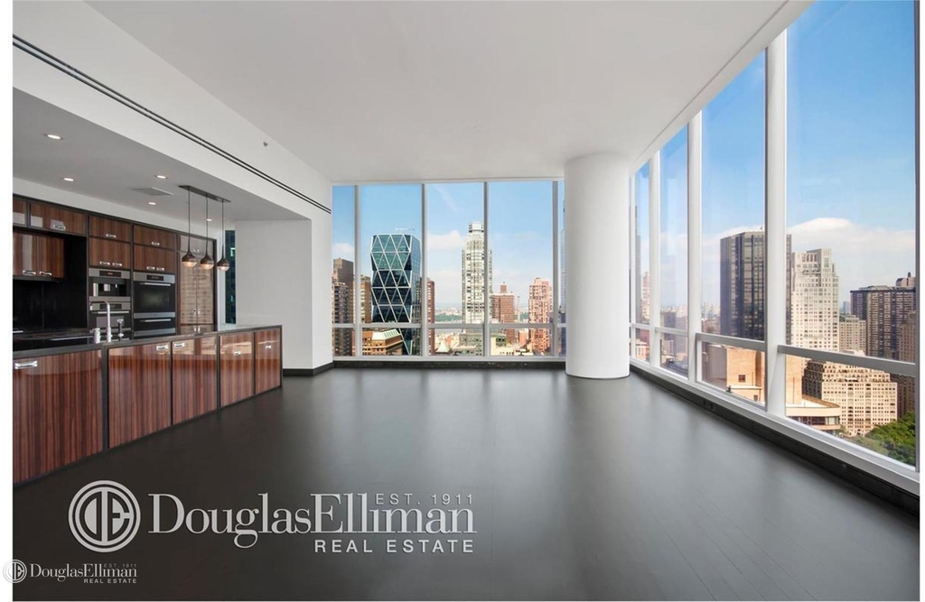 157 West 57th St - Photo 2