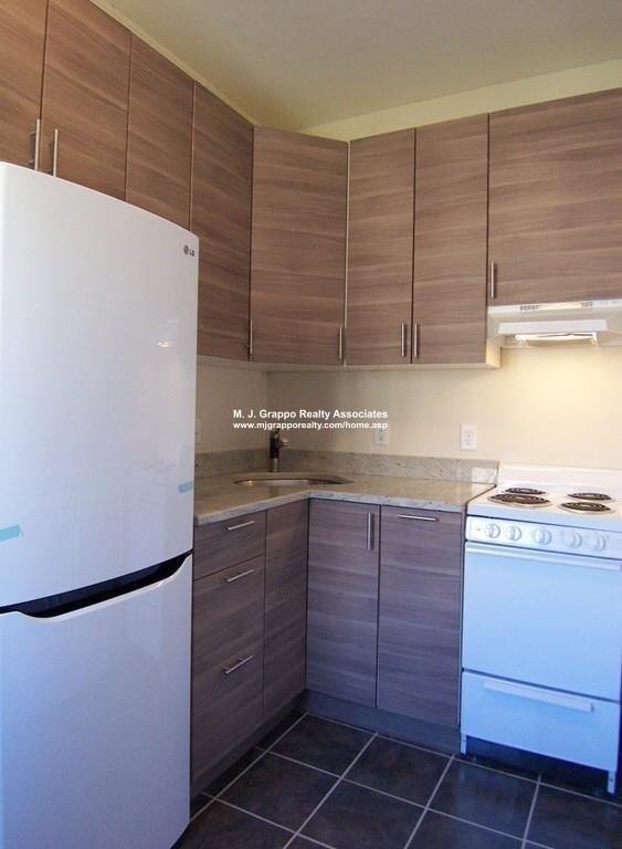 1091 Boylston St. - Photo 11