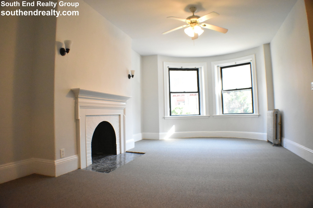 55 Hemenway - Photo 4