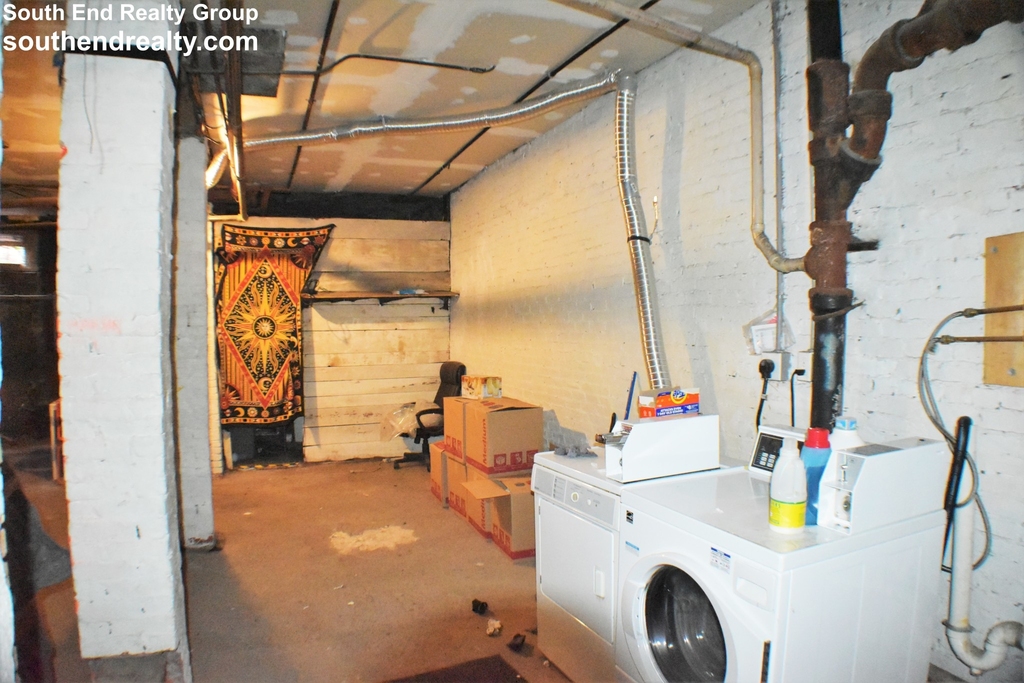 55 Hemenway - Photo 2