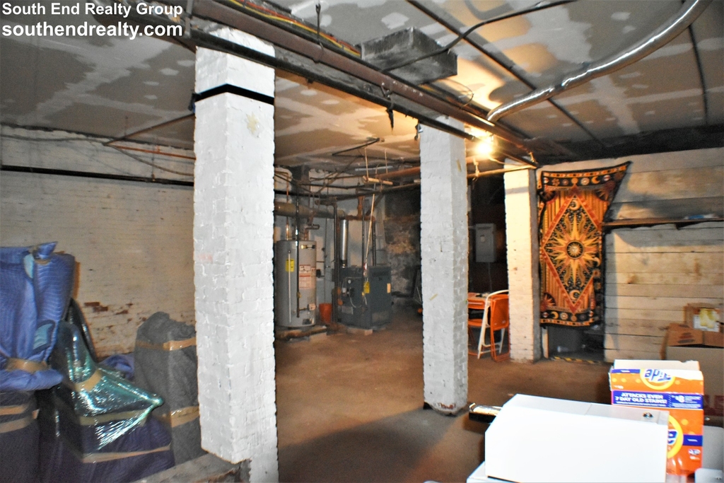 55 Hemenway - Photo 3