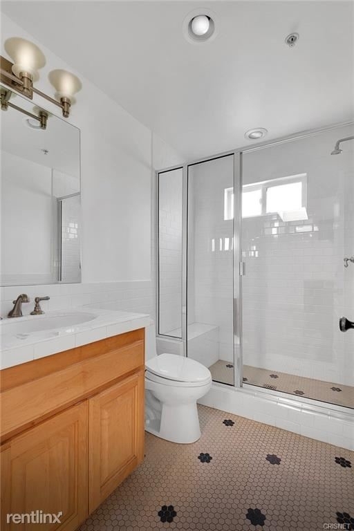 14249 Dickens St Apt 107 - Photo 11