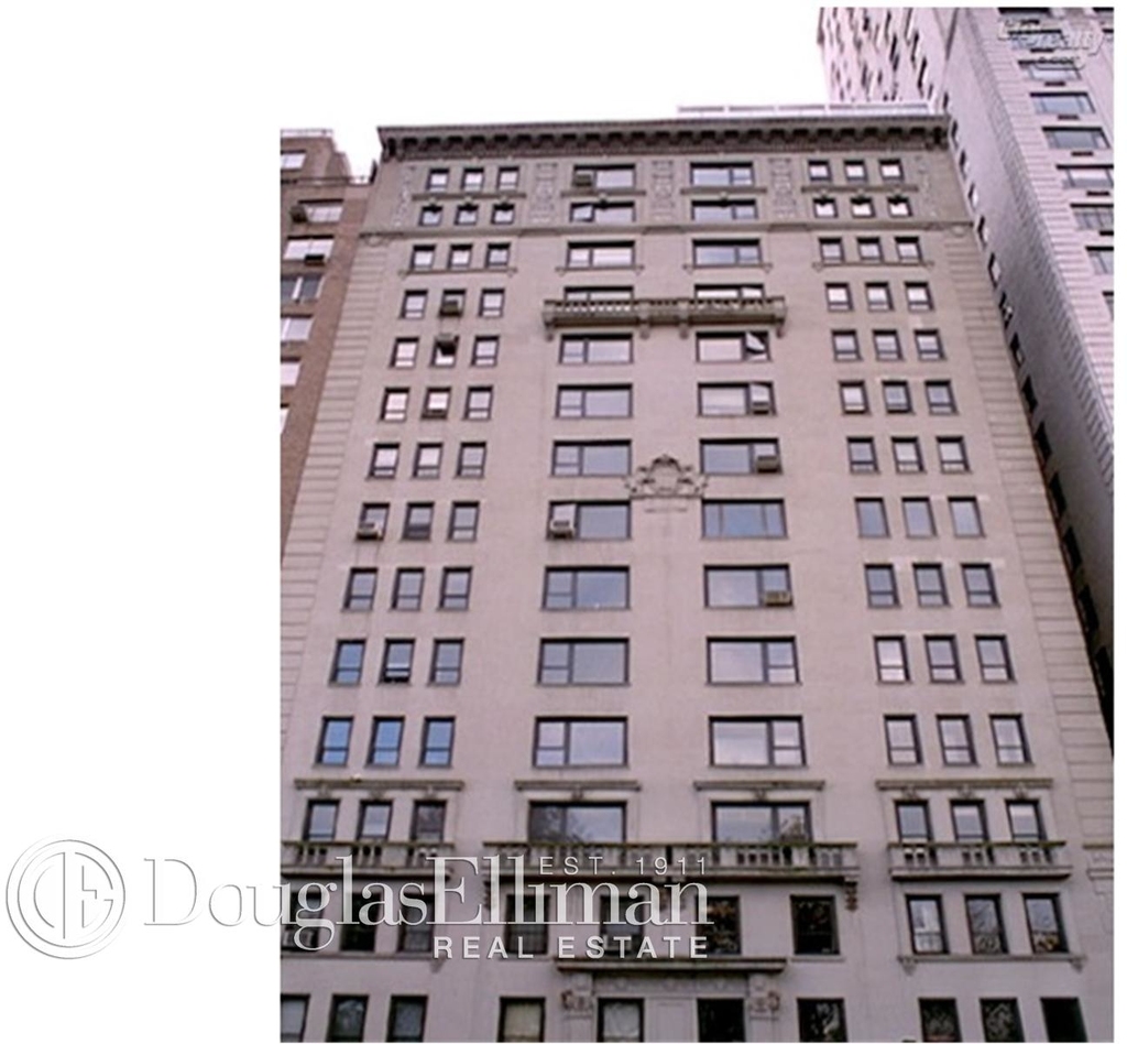 128 Central Park South - Photo 2