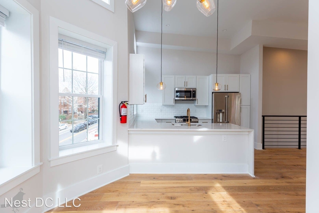 3001 11th St Nw - Photo 15