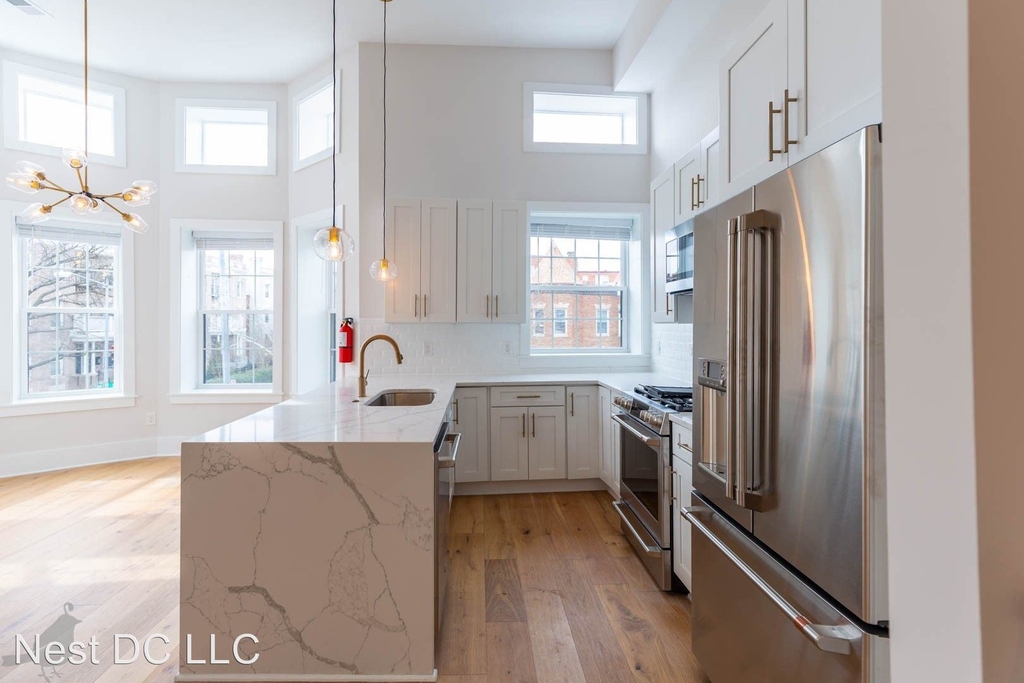 3001 11th St Nw - Photo 1