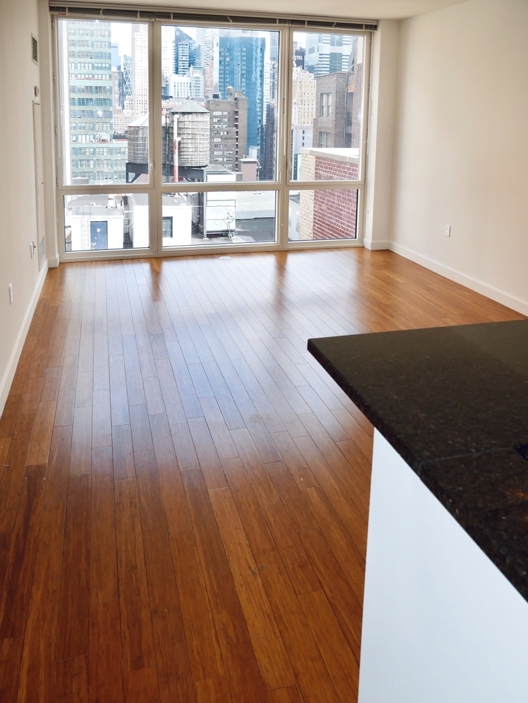 320 West 38th Street - Photo 0