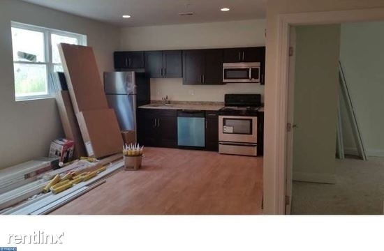 4111 Ludlow St #1f - Photo 30