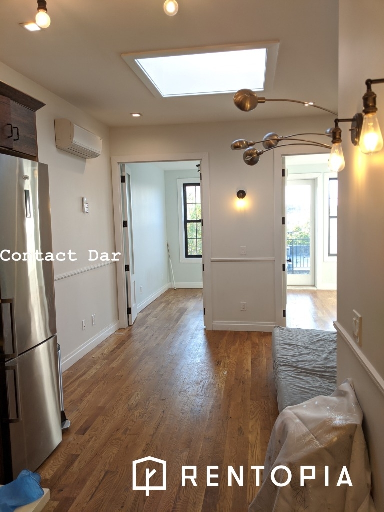 331 Melrose St - Photo 6