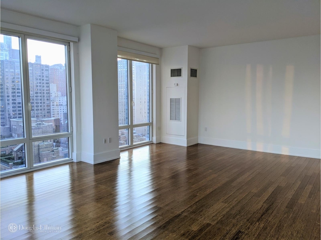 255 East 74th St - Photo 1