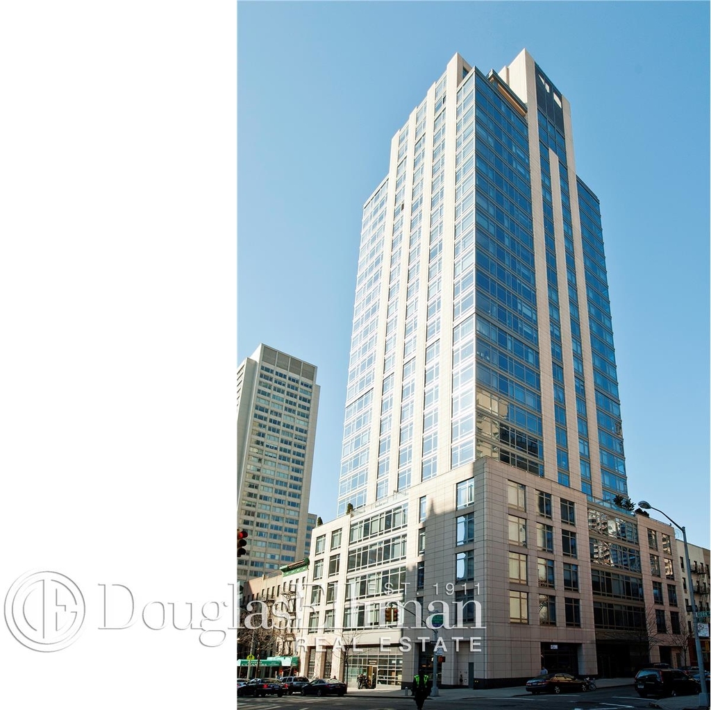 450 East 83rd St - Photo 5