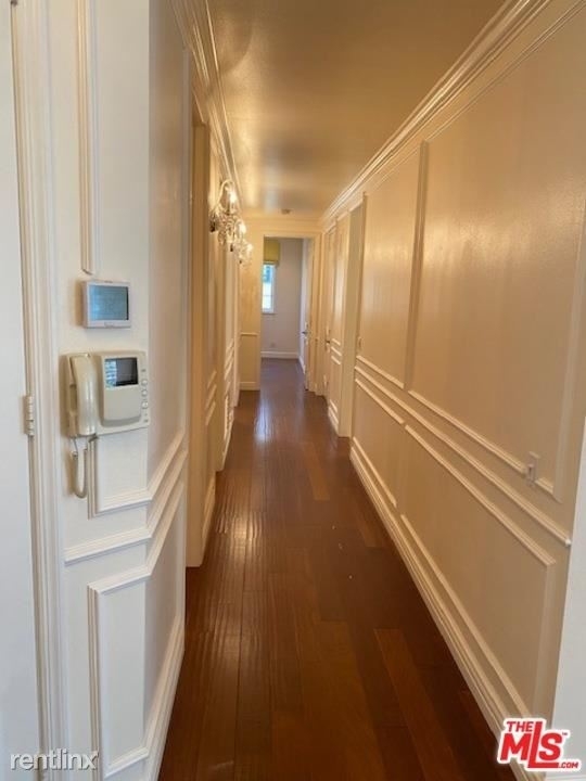 1370 Kelton Ave Apt 201 - Photo 2