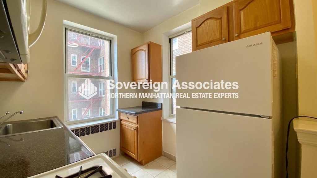 500 Kappock Street - Photo 4